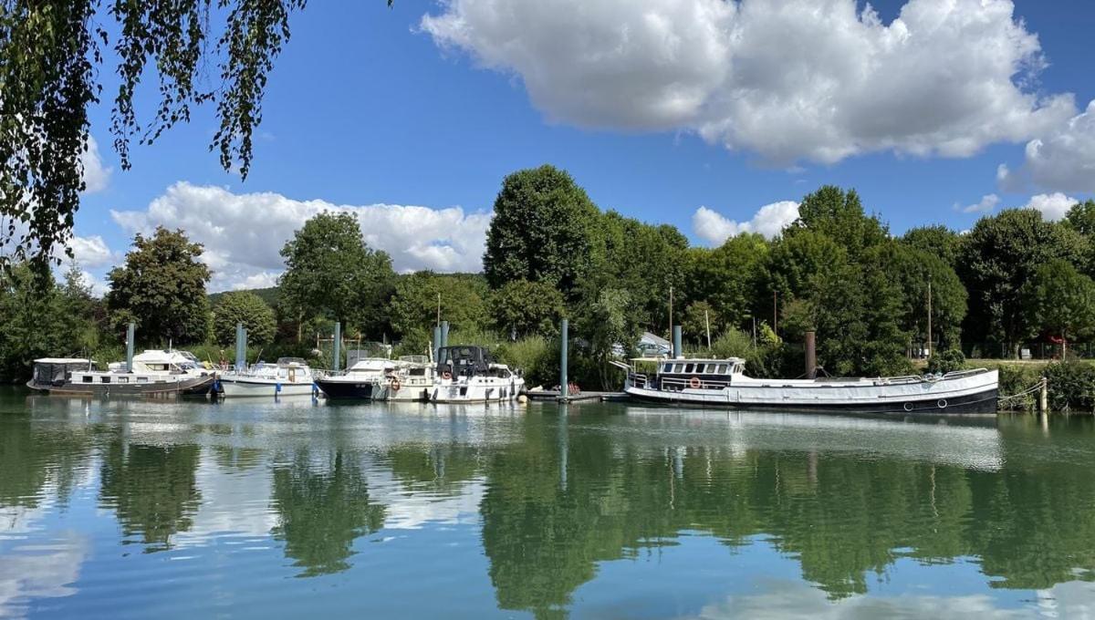 Gare A Pied Escale Authentique Aux Portes De Paris Jouarre Kültér fotó